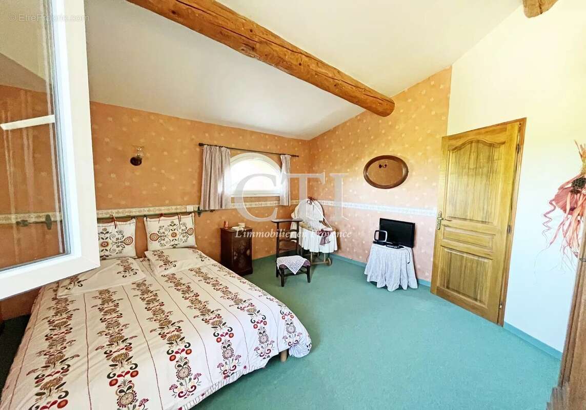 A vendre, propriété en pierre avec sur le Mont-Ventoux et Piscine - photo 17
