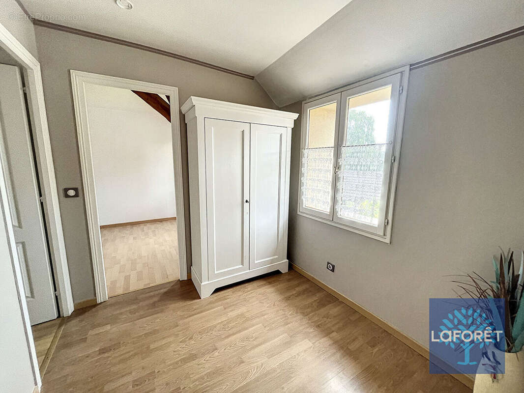 Maison à LEUVILLE-SUR-ORGE