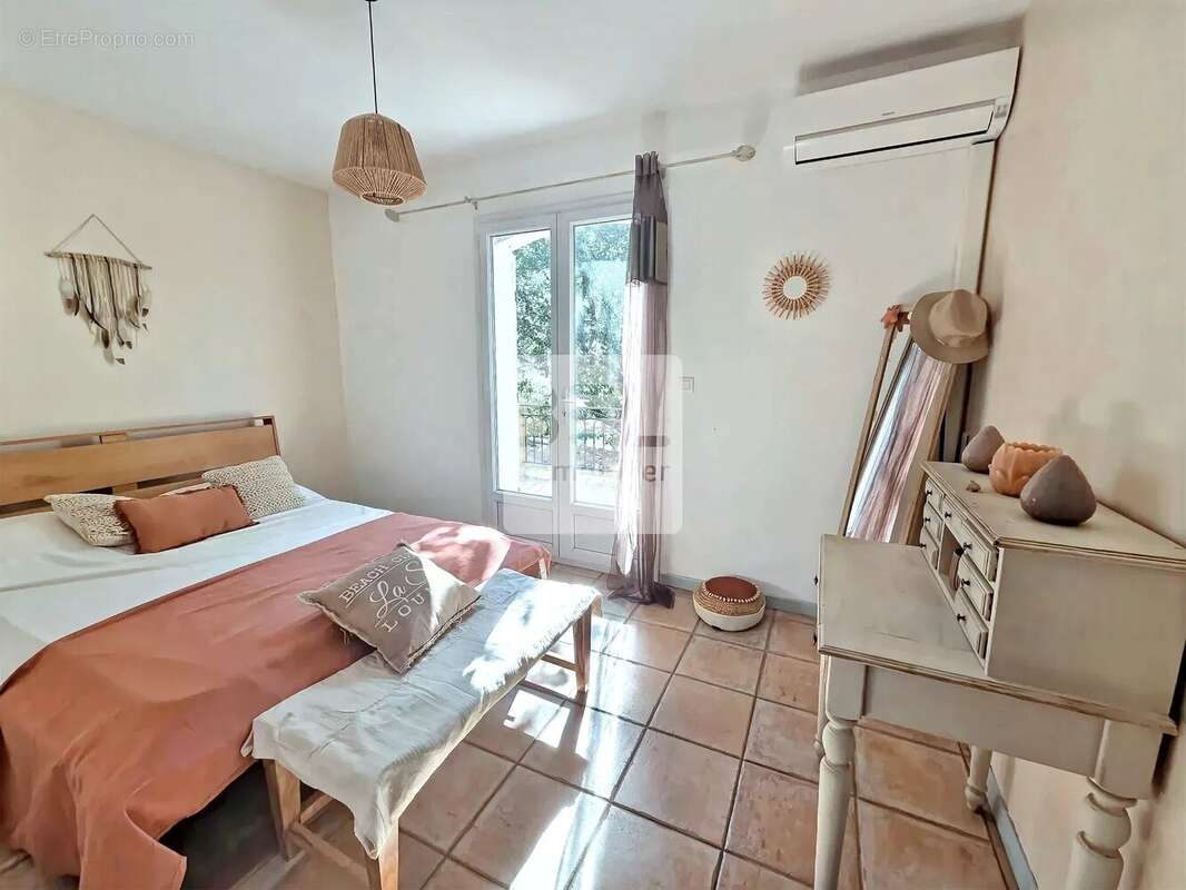 Maison à SAINT-MARTIN-D&#039;ARDECHE