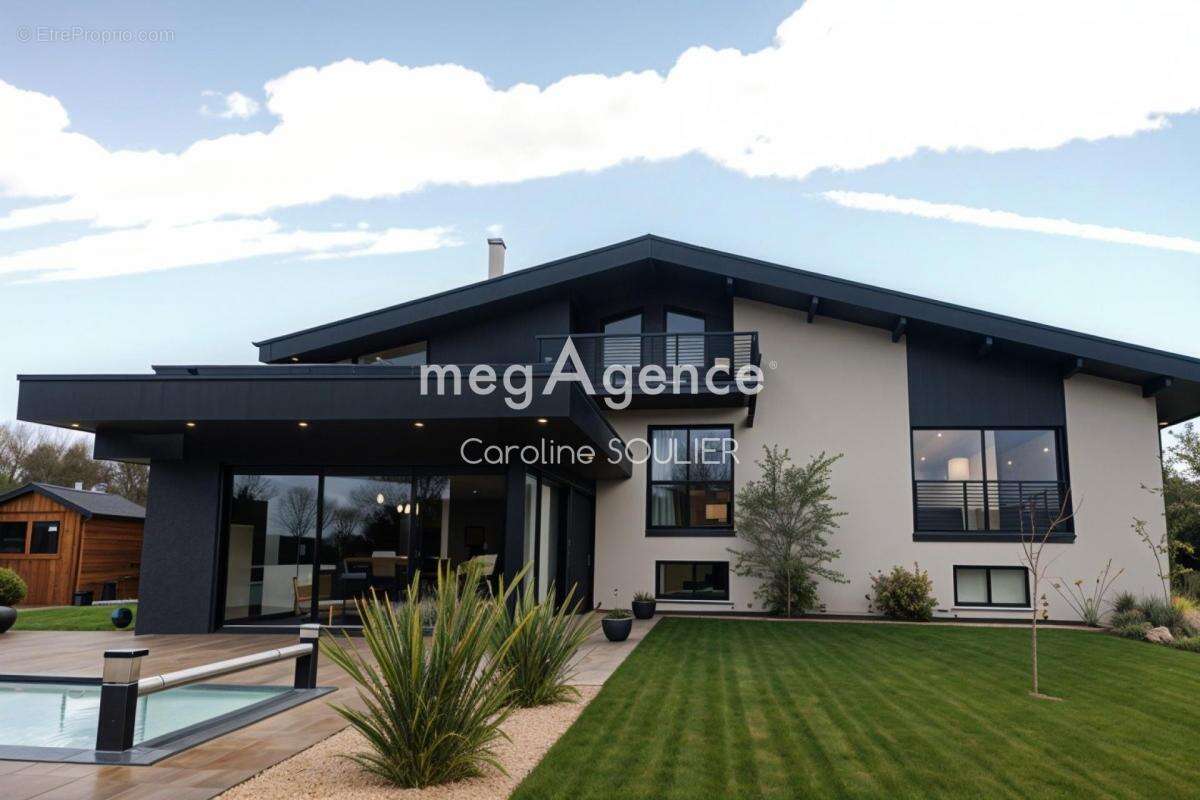 Maison à ANTHY-SUR-LEMAN