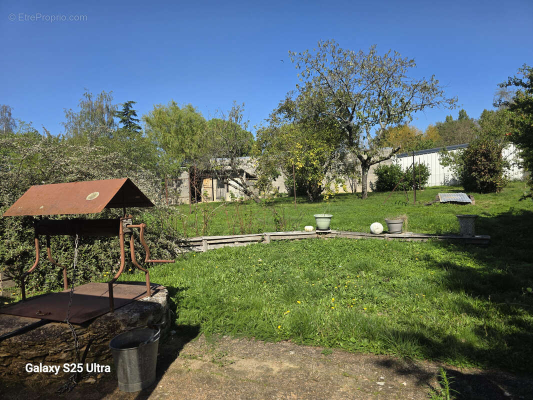 Maison à CHALIVOY-MILON