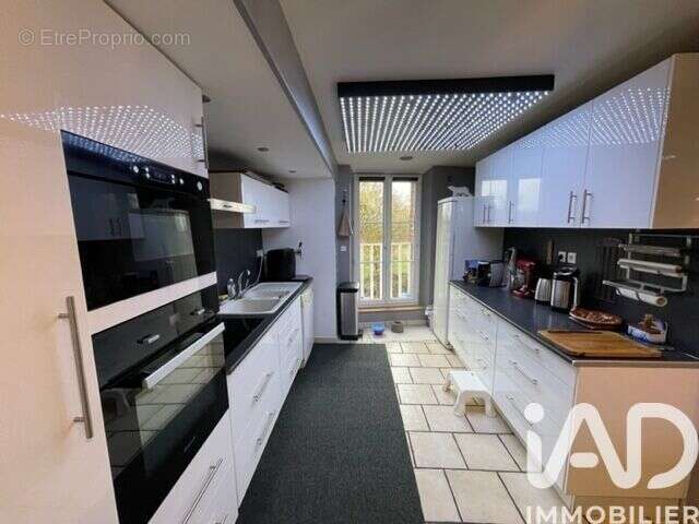 Appartement 1317 m² à Sempigny  - photo 9
