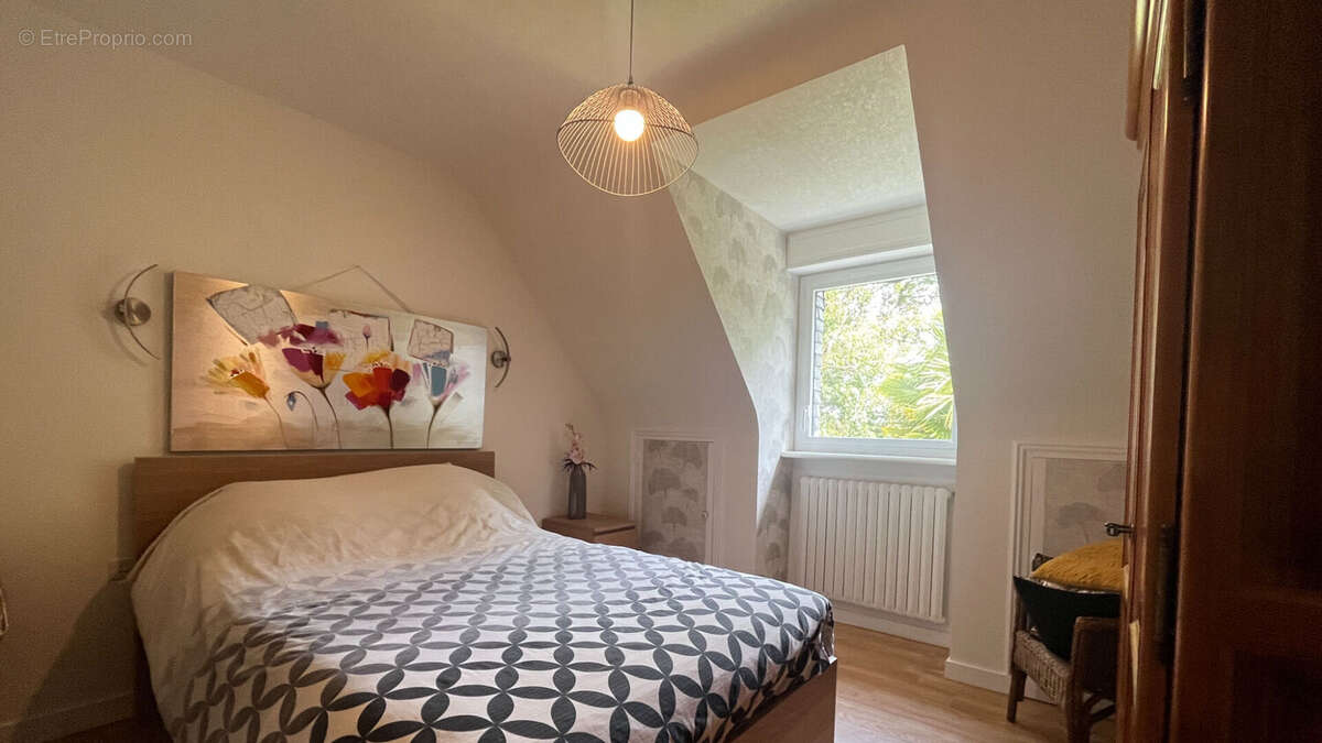 Maison à SAINT-THEGONNEC