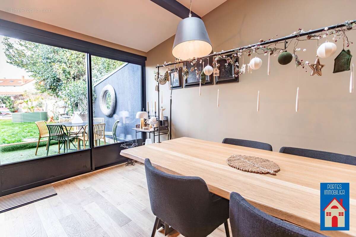 Maison 150 m² à Albi  - photo 2