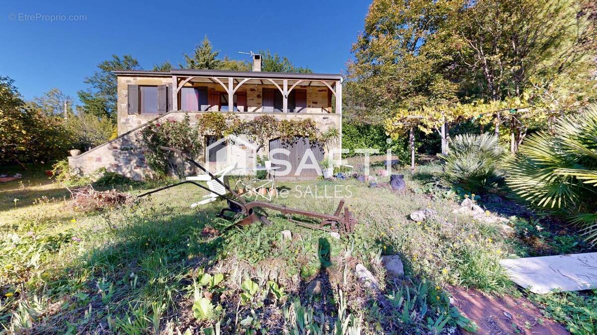 Photo 1 - Maison à SALLES-DE-BELVES