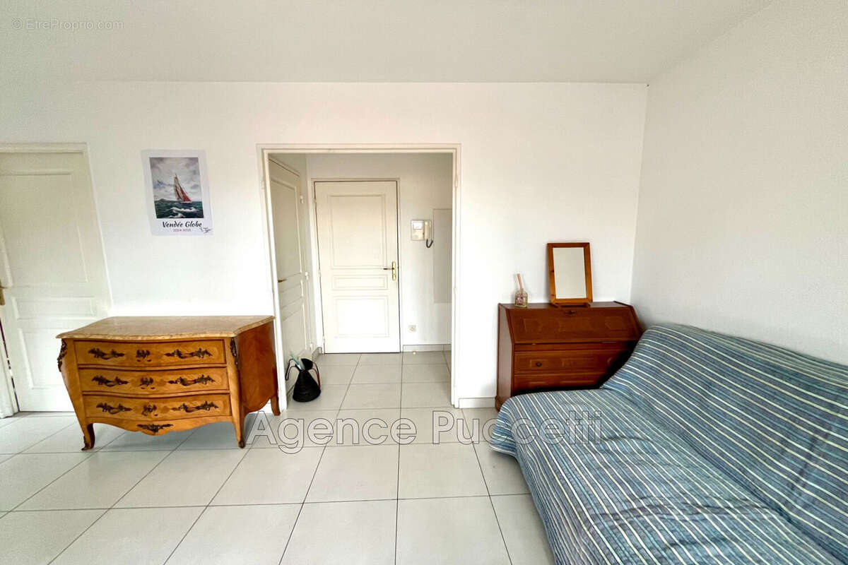 Appartement à VENCE