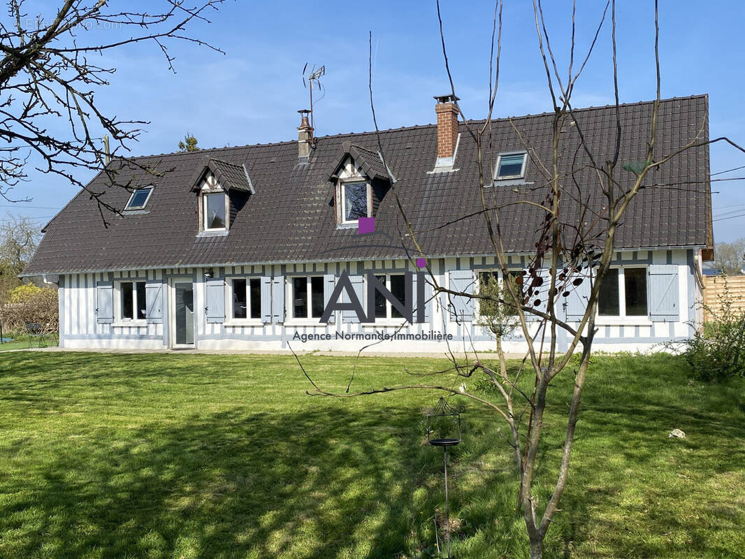Maison à BACQUEVILLE-EN-CAUX
