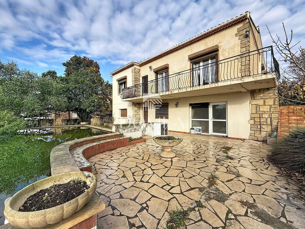 Maison à SAINT-JEAN-DE-VEDAS