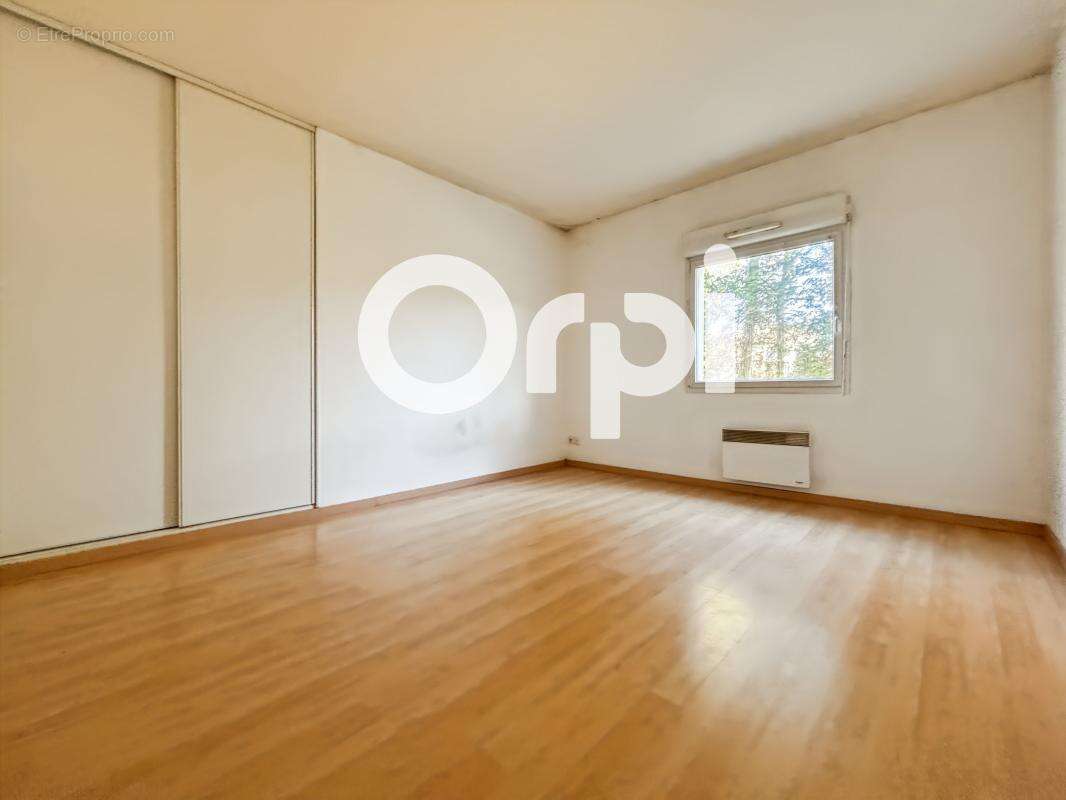 Appartement à SAINT-MARTIN-BOULOGNE