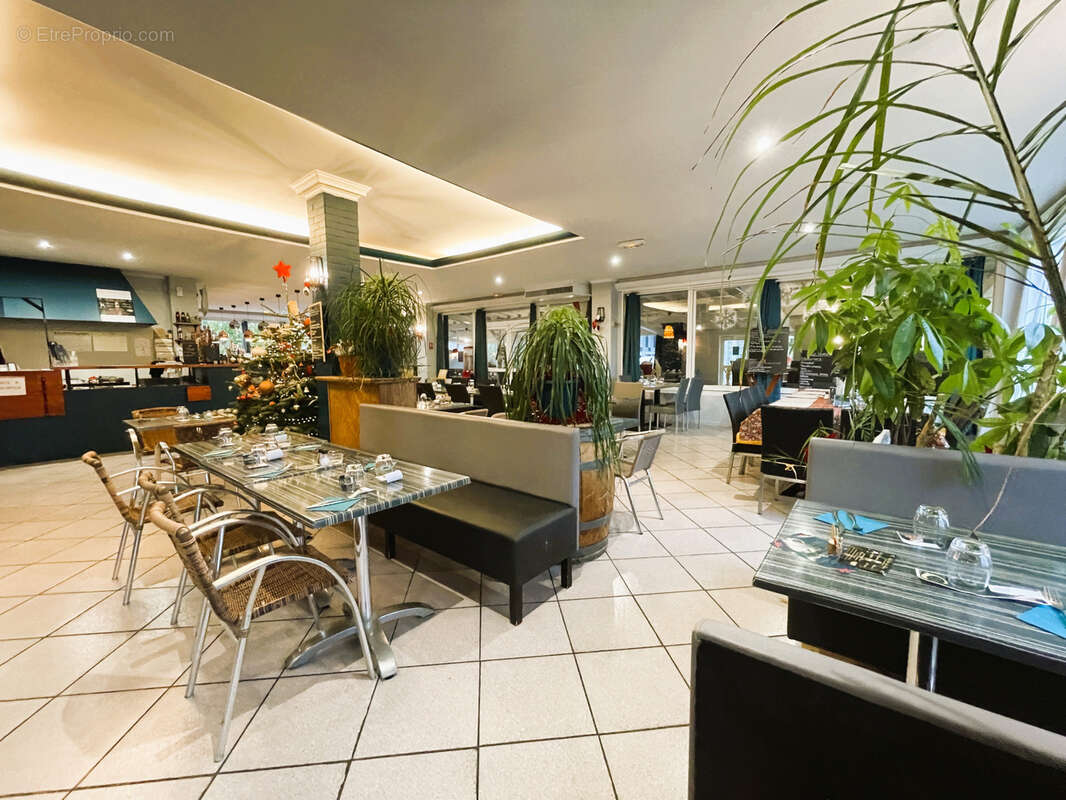 Autre à SAINT-JEAN-DE-VEDAS