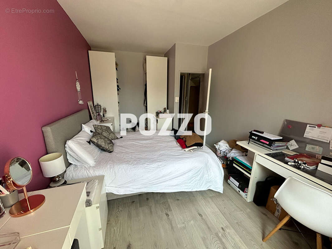 Appartement à SAINT-PAIR-SUR-MER
