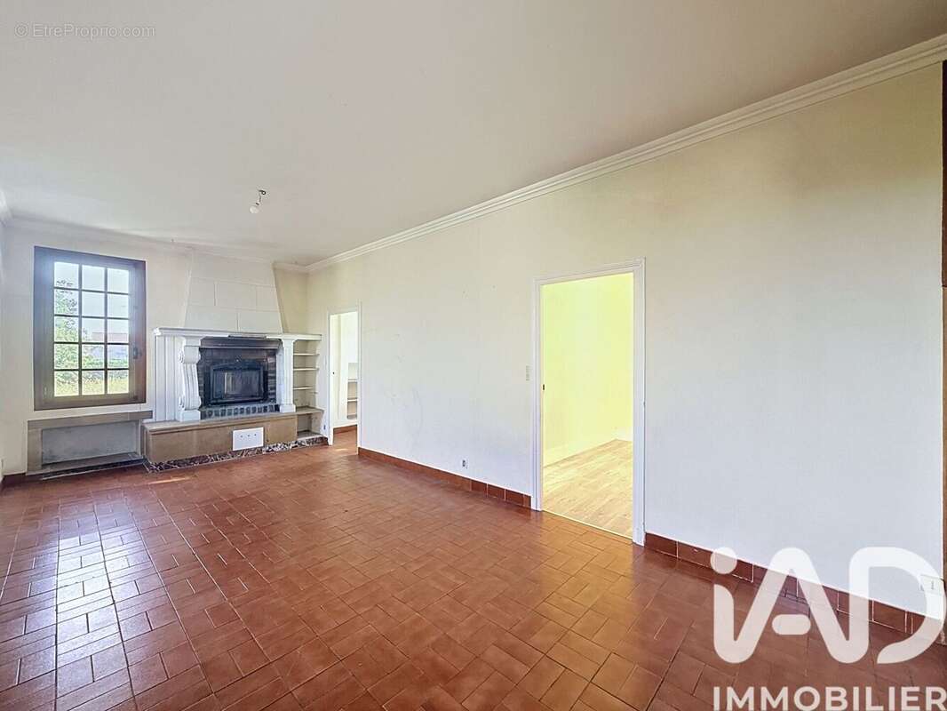 Maison 69 m² à Vaumas  - photo 5