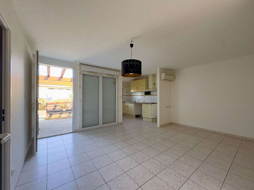 Appartement T2 à vendre à Biscarrosse avec terrasse, climatisation et parking - 45 m² - photo 4