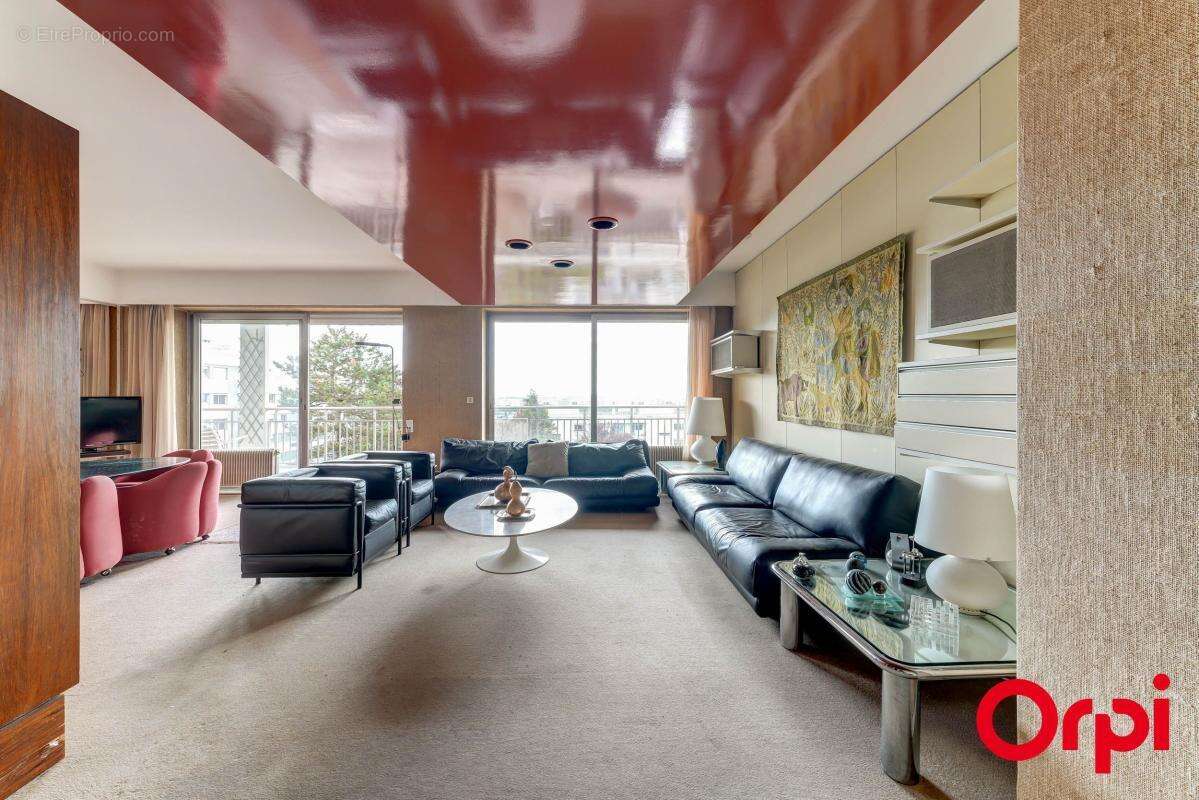 Appartement à CALUIRE-ET-CUIRE