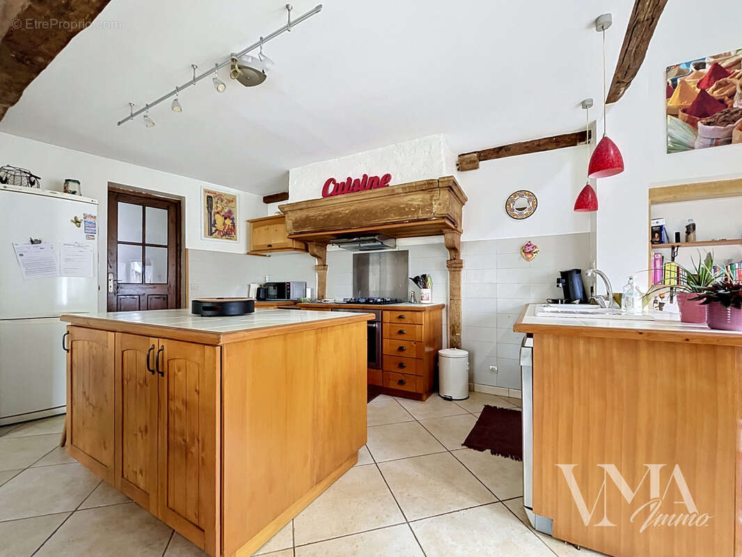 Maison à LENTILLY