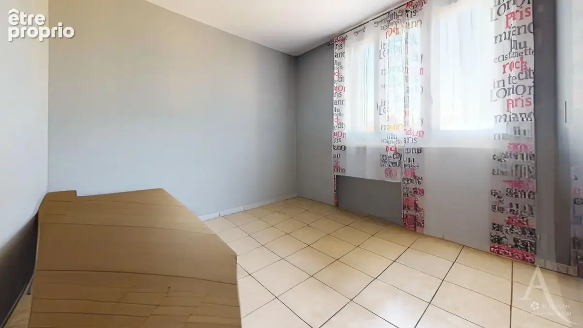Appartement Le Pont De Claix 4 pièce(s) 75 m2 - photo 10