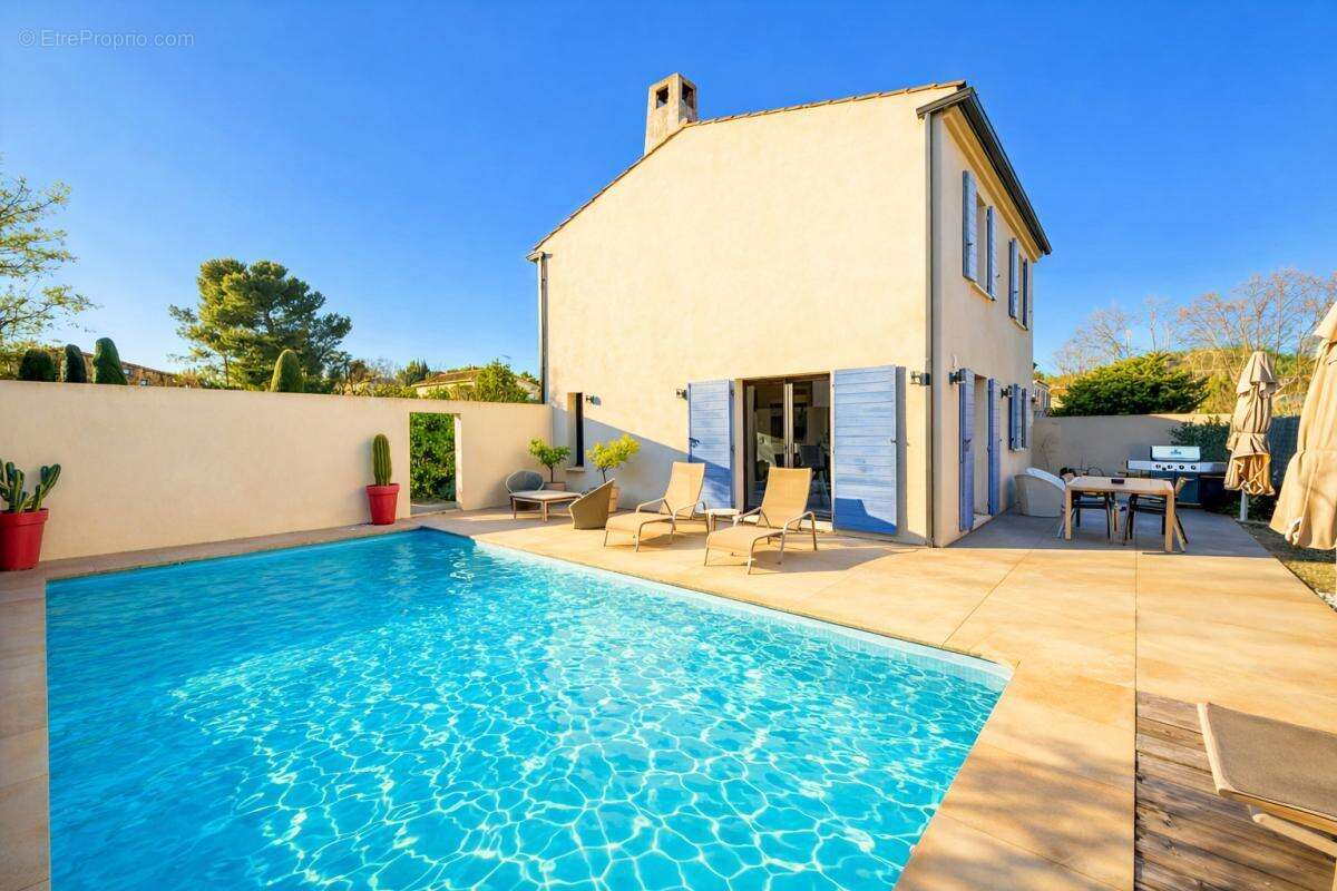 Maison à MAUSSANE-LES-ALPILLES