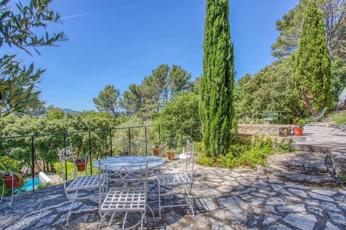 Luberon - Mérindol - photo 7
