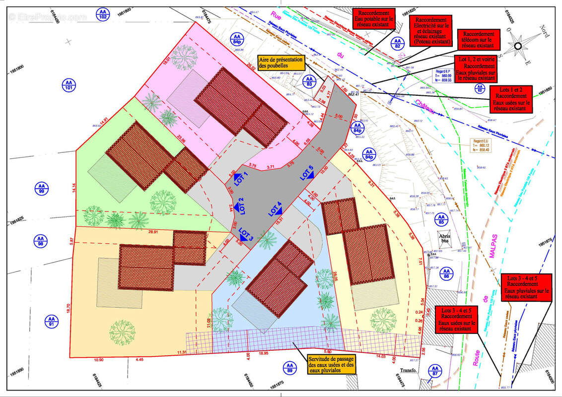 Terrain à SAINT-POINT-LAC