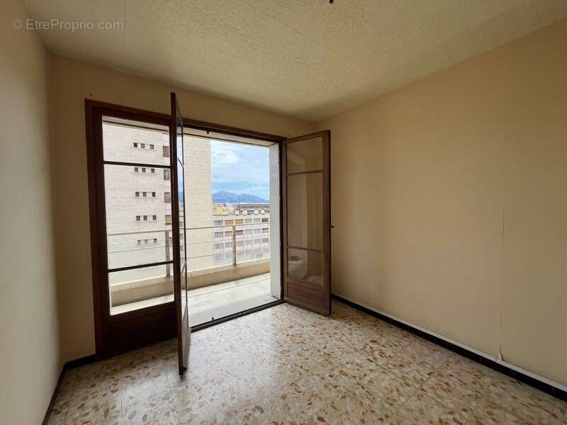 Appartement à MARSEILLE-10E