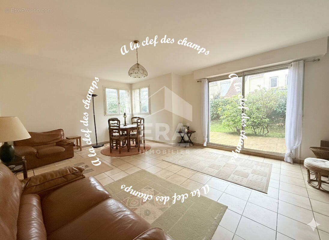 Maison à GIF-SUR-YVETTE
