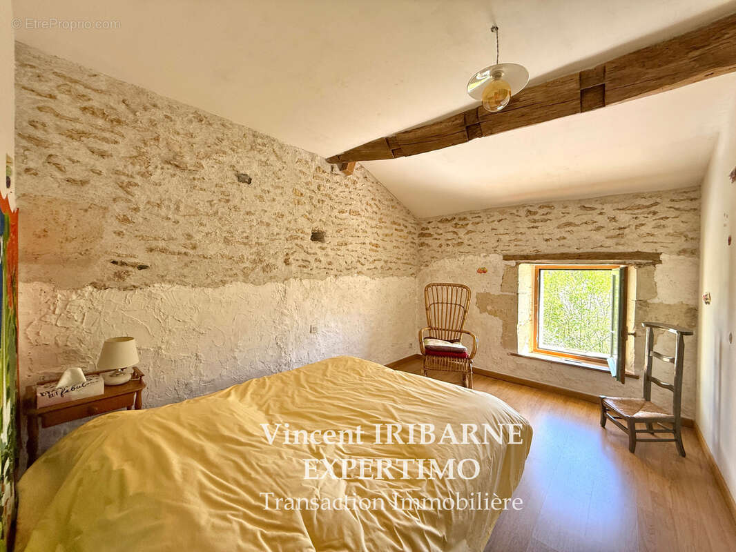 Maison à LA CHAPELLE-DES-POTS