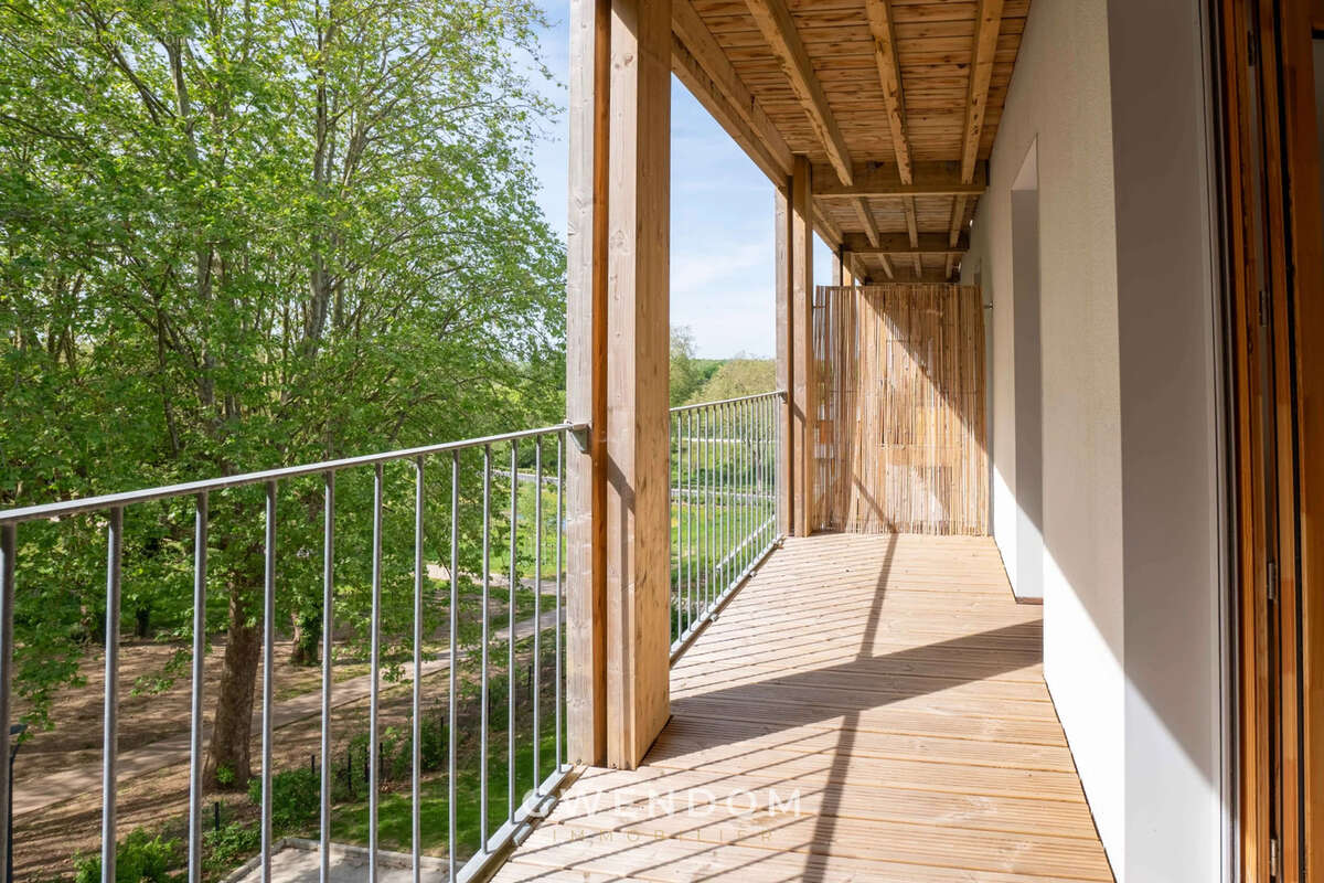 Appartement à TORCY