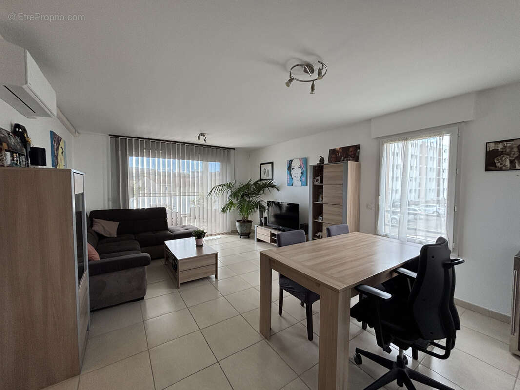 Appartement à BOURG-LES-VALENCE