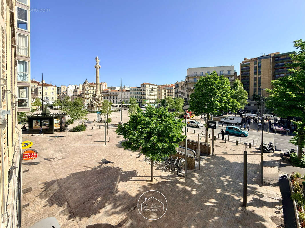 Appartement à MARSEILLE-6E