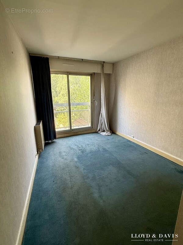 Appartement 104 m² à Versailles  - photo 9