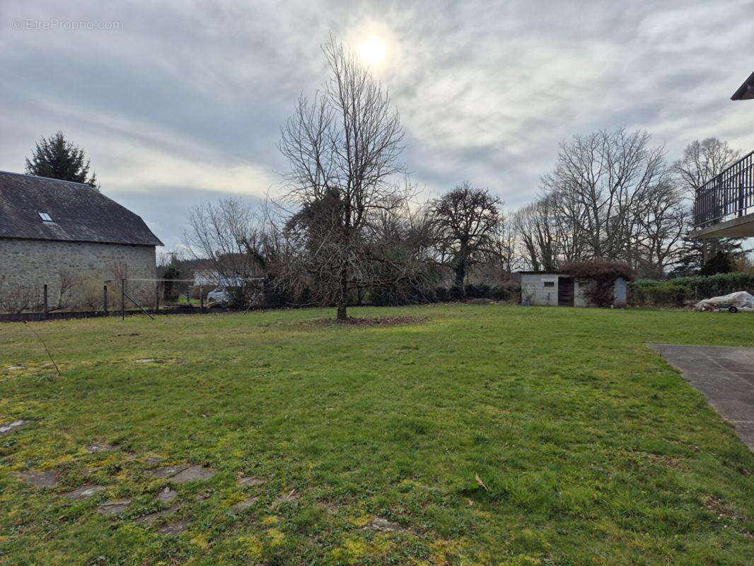 Maison Montaignac Sur Doustre 7 pièce(s) 204 m2 - photo 13