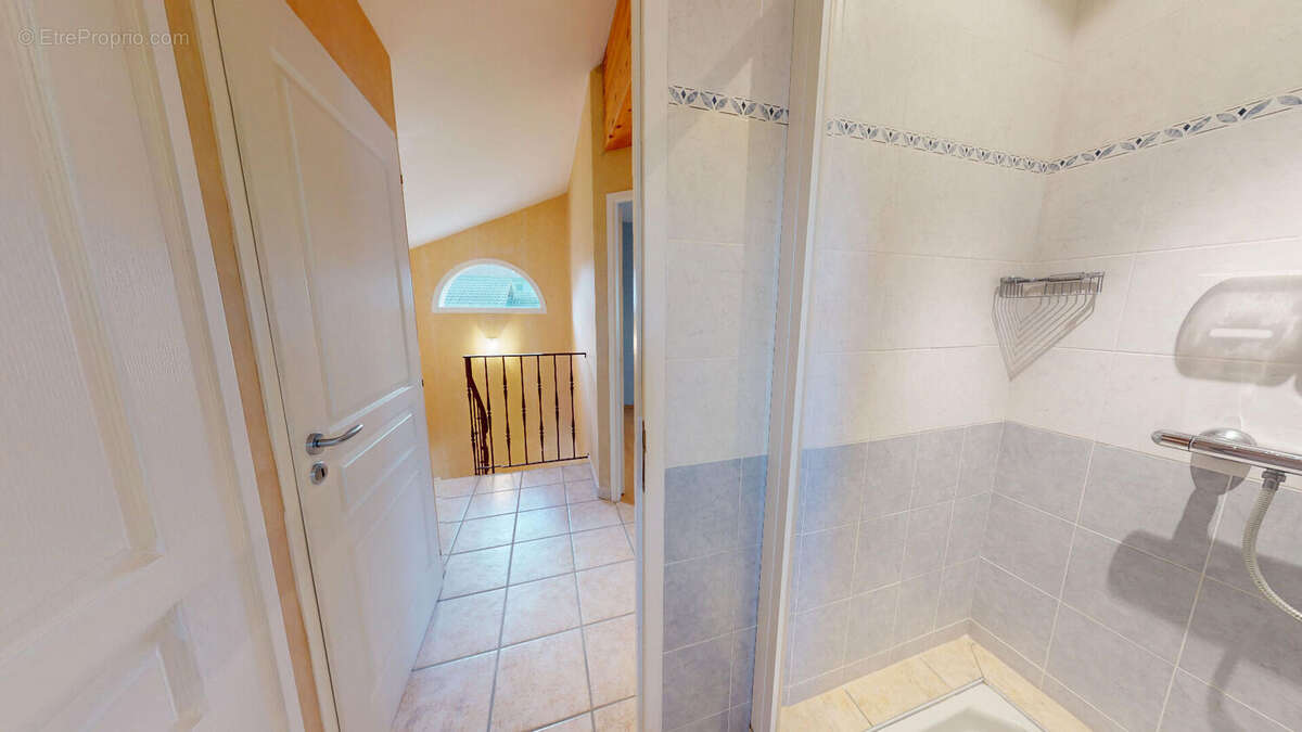 Maison à AMBERIEU-EN-BUGEY