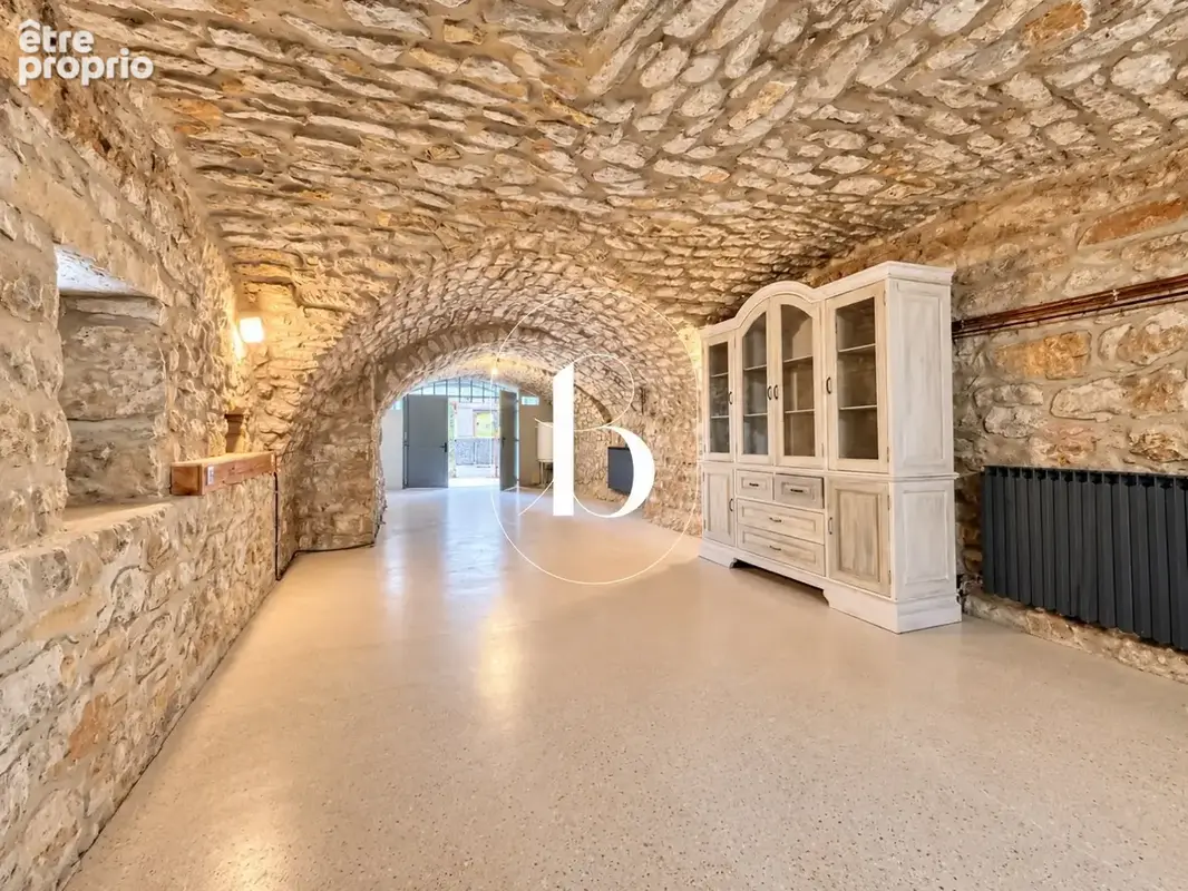 Maison 8 pièces 320 m² à vendre à Barjac (30430) - photo 11