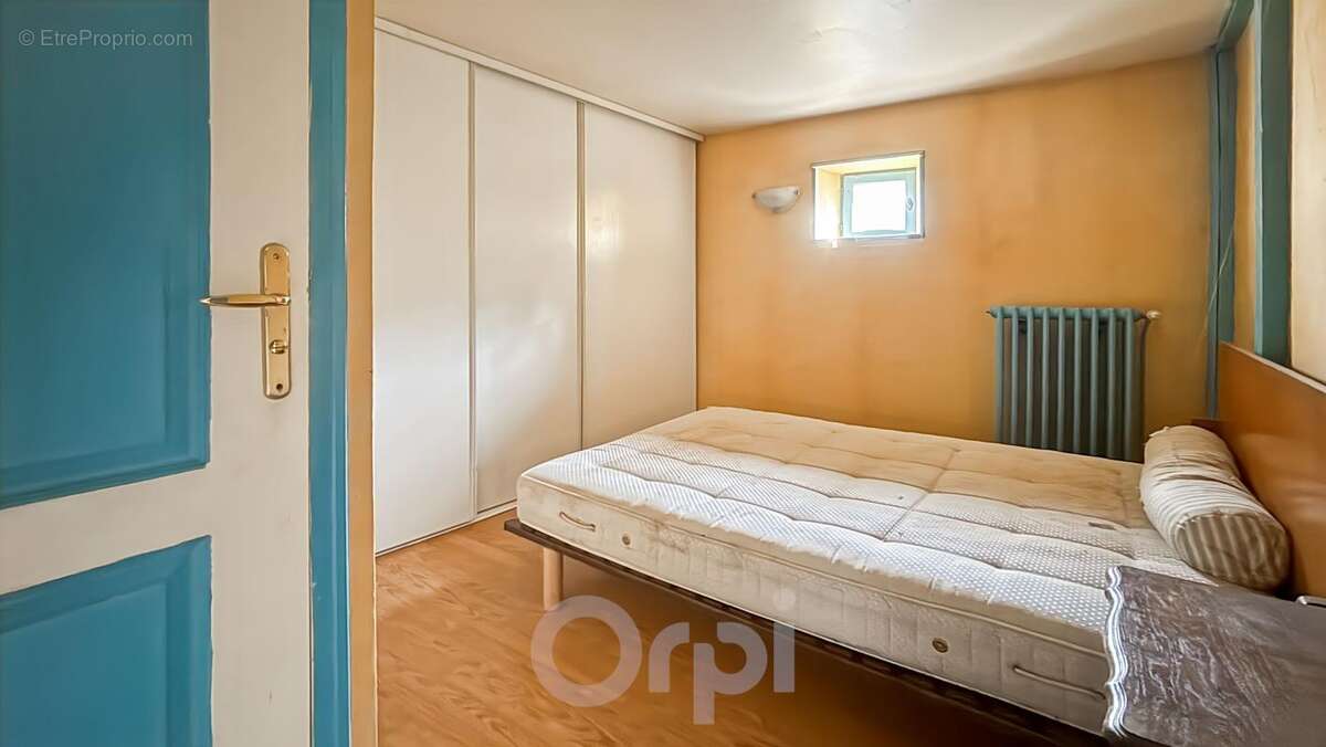 Maison à SAINT-SULPICE-LAURIERE