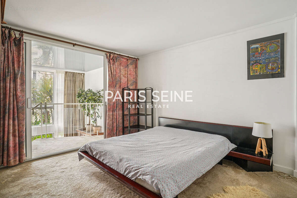 Appartement à PARIS-6E