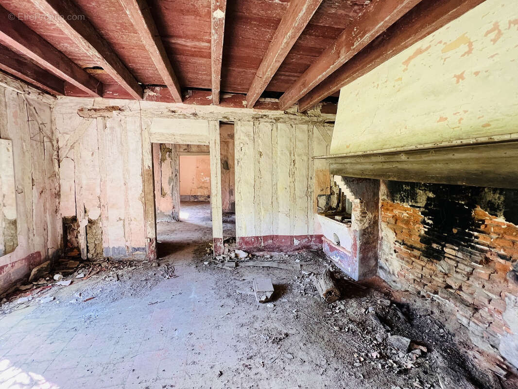 Maison à ONESSE-ET-LAHARIE