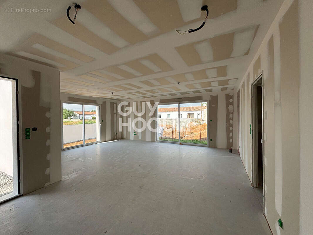 Maison à SALLERTAINE