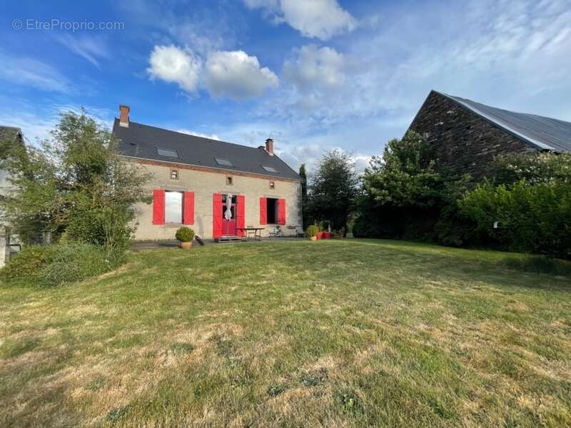 Maison de caractère en pierre, dépendances, accès rivière, 199500€ ! - photo 10