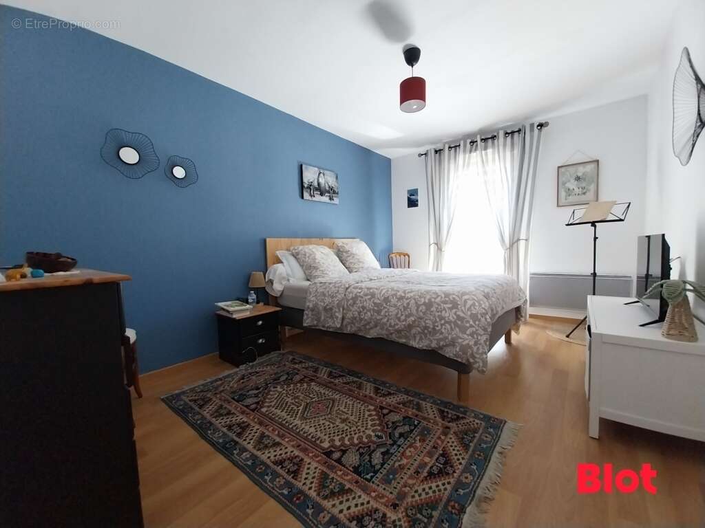 Appartement 70 m² à La Chapelle-Des-Fougeretz  - photo 5