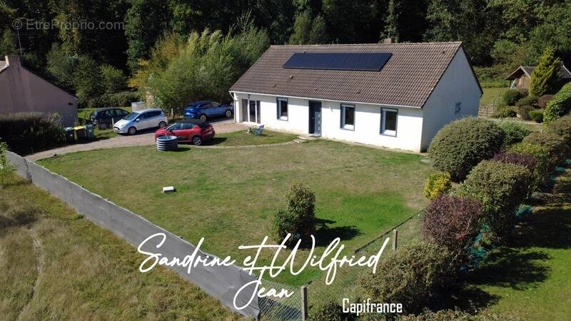 Maison à LA HAYE-MALHERBE