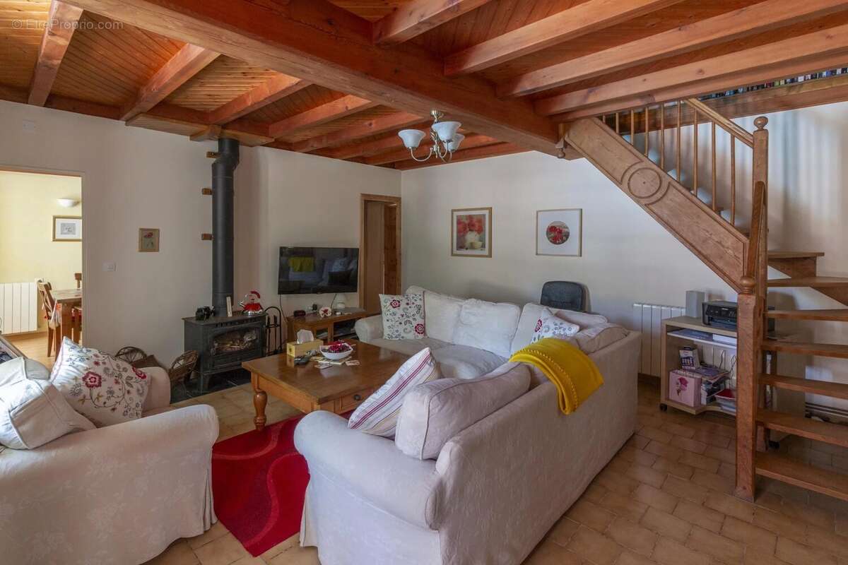 Charmante maison de village de 3 chambres avec piscine près de Jarnac - photo 3