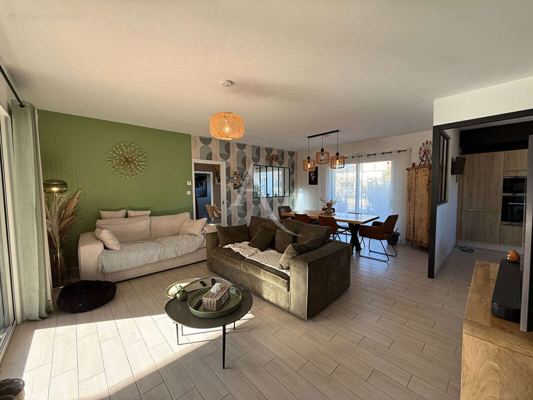 Maison à SAINT-HILAIRE-DE-RIEZ