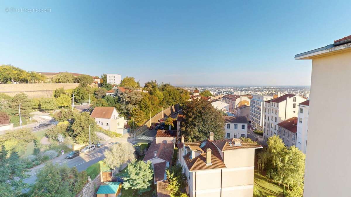 Appartement à LYON-5E