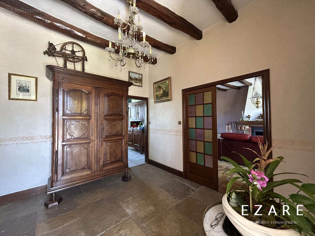 Maison à RUFFEY-LES-ECHIREY