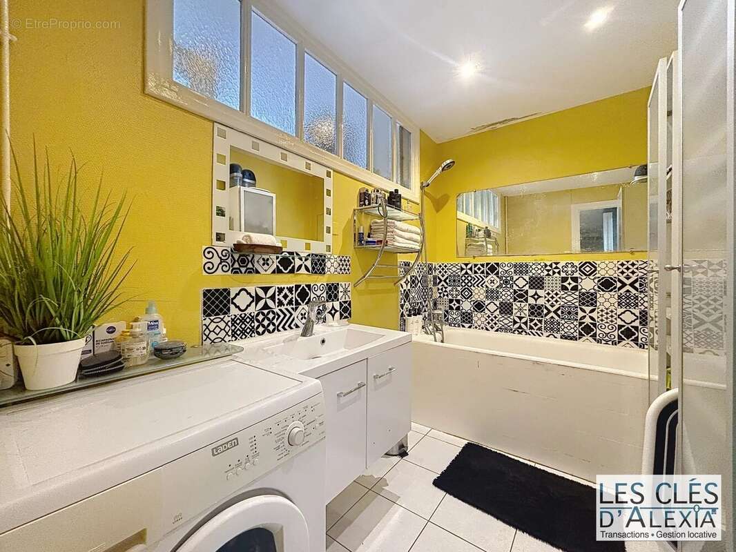 Appartement à LYON-6E