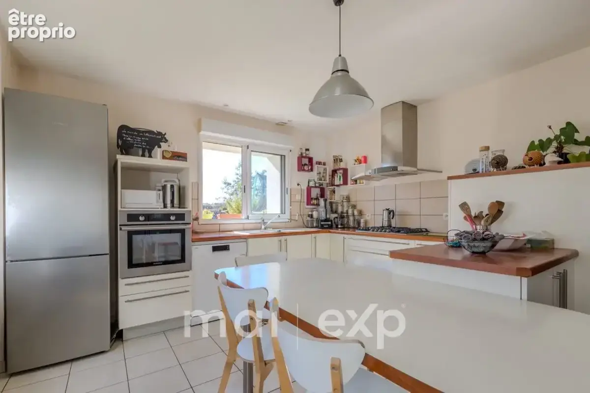 Maison 156 m² à Etel  - photo 4