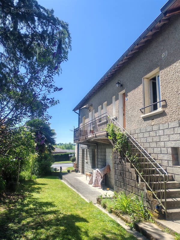 Appartement à MAURS