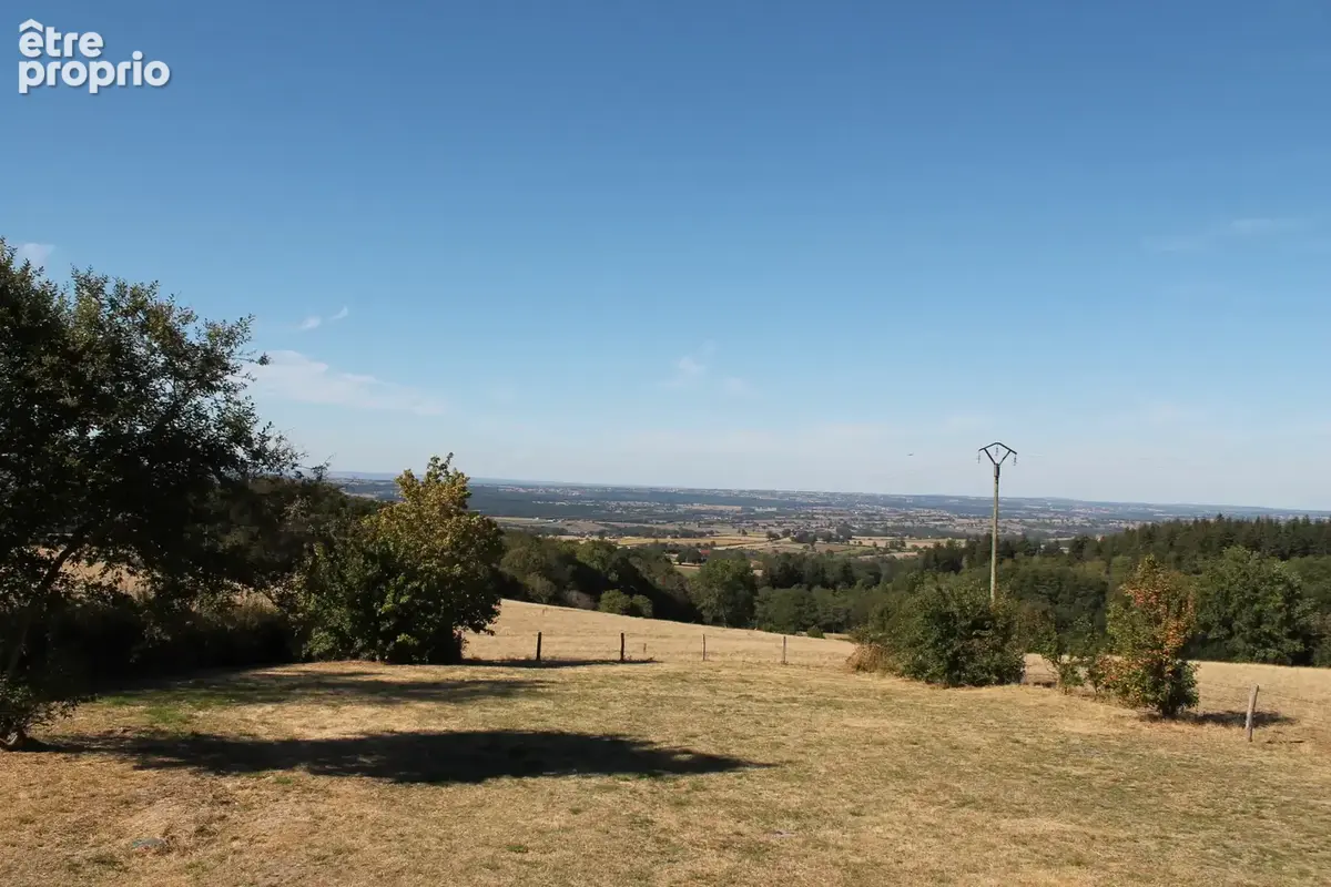 Echassieres - Magnifique ferme rénovée avec une vue imprenable sur un terrain de 2800 m2 - photo 34