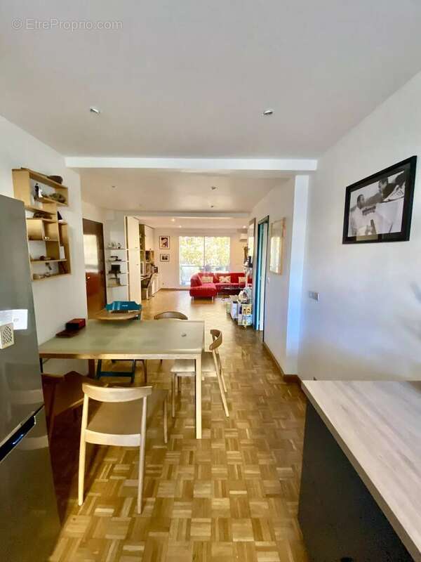 Appartement à MARSEILLE-7E
