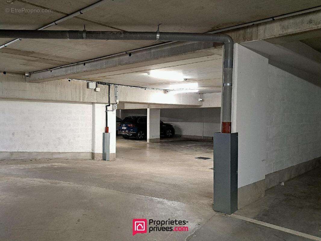Parking à ASNIERES-SUR-SEINE